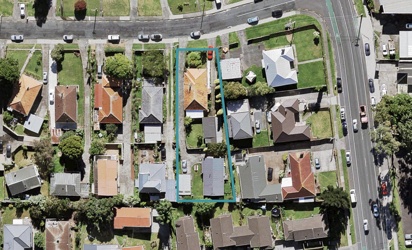 1/43 Hill Crescent, New Lynn, Auckland - Carousel 1