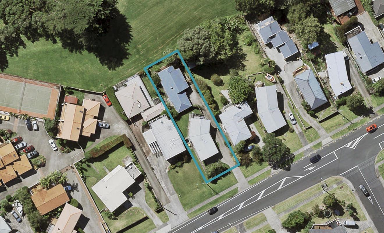 2/278 Sunset Road, Windsor Park, Auckland - Carousel 1