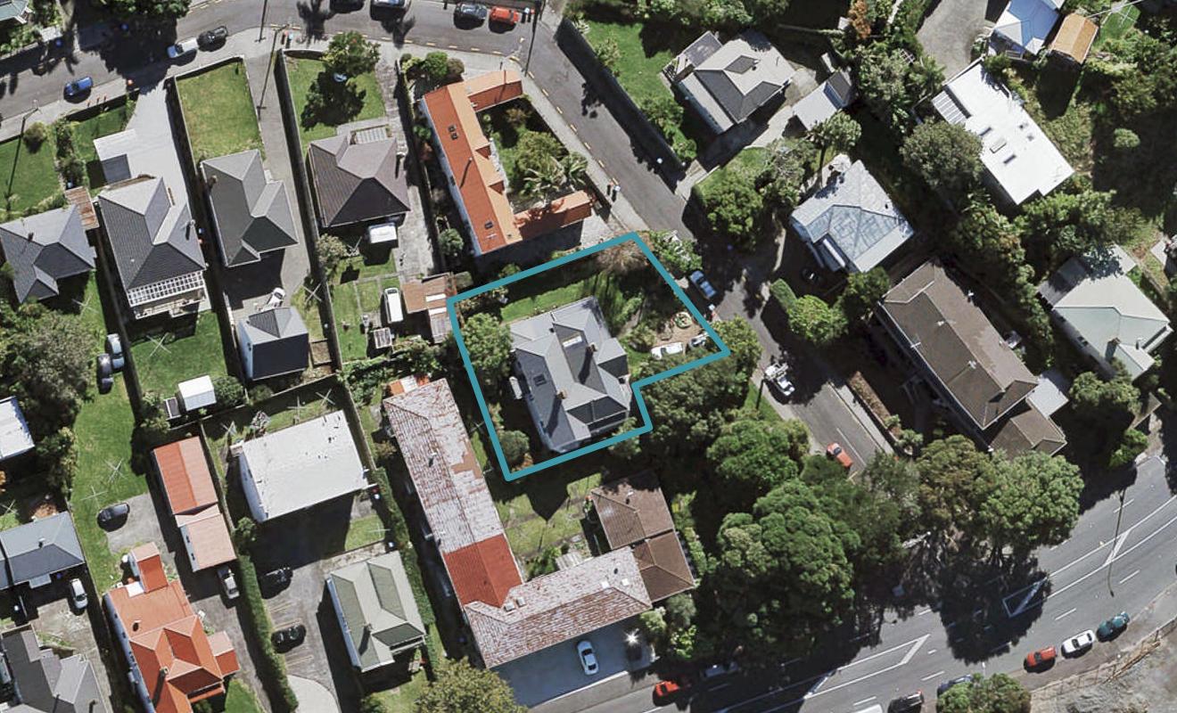 2 Wolseley Street, Morningside, Auckland - Carousel 1