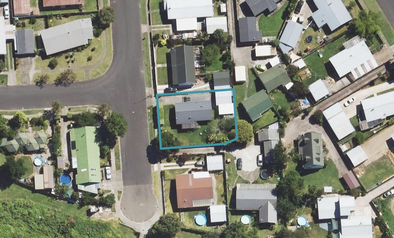 12 Campion Road, Riverdale, Gisborne - Carousel 1