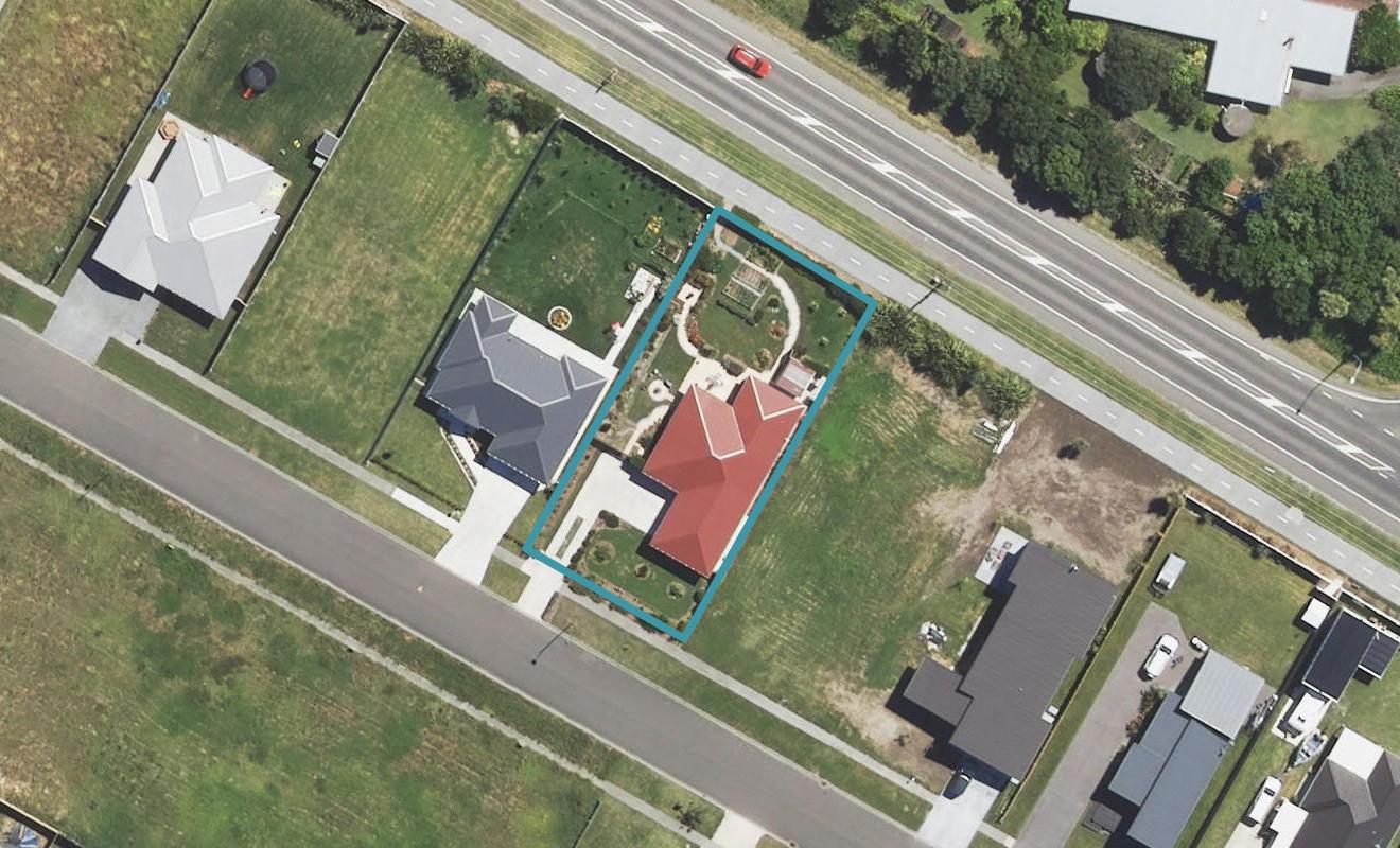 24 Hamilton Drive, Wainui, Gisborne - Carousel 1