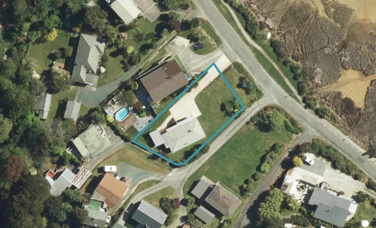 57 Martin Farm Road, Kaiteriteri - Carousel 1