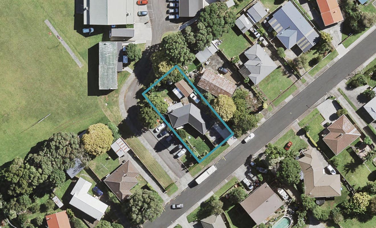 16 Mack Place, Red Hill, Papakura - Carousel 1