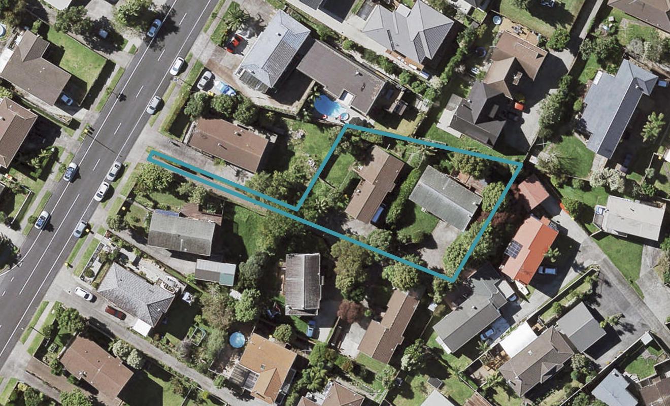 1/106 Bradbury Road, Botany Downs, Auckland - Carousel 1