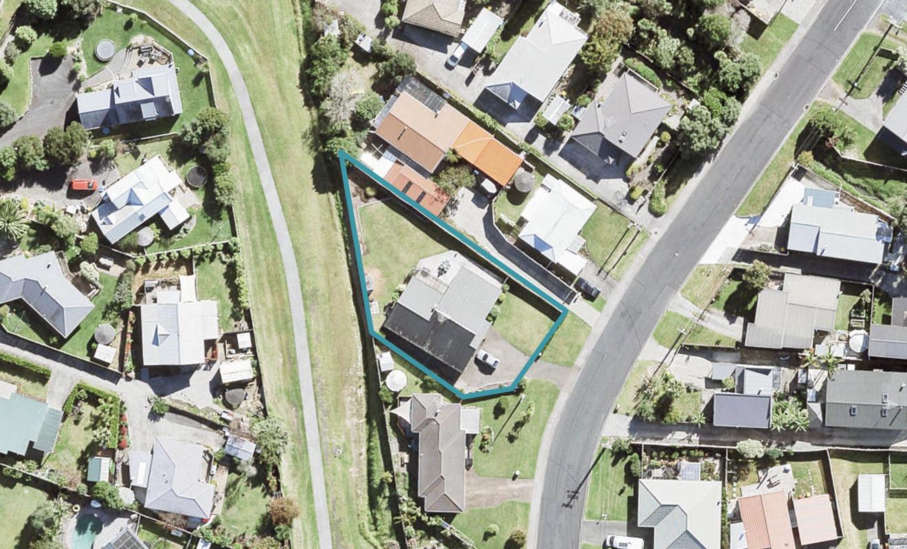 4 Langton Road, Stanmore Bay, Whangaparaoa - Carousel 1