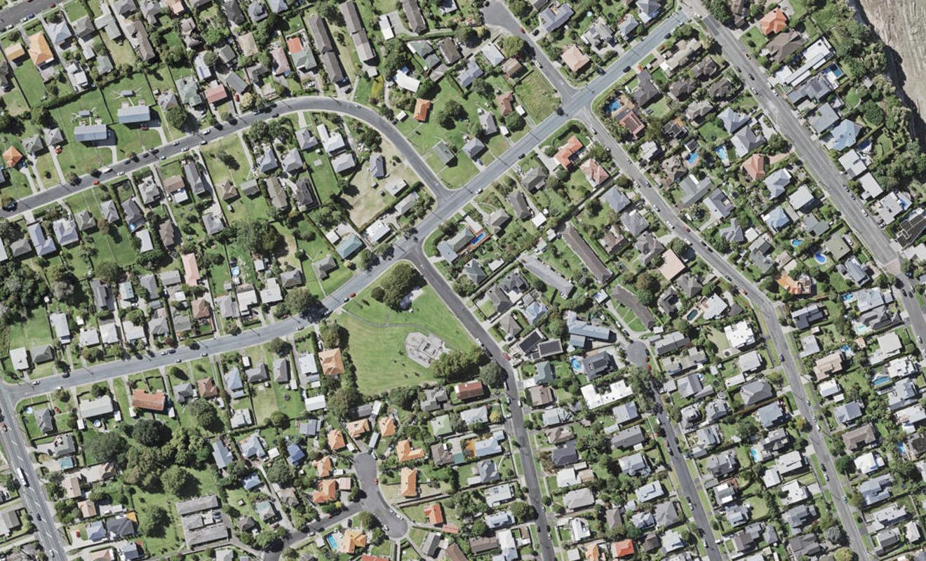 34 Wicklow Road, Narrow Neck, Auckland - Carousel 1