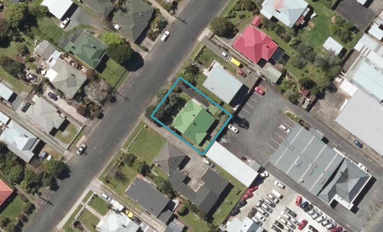 21 First Avenue, Avenues, Whangarei - Carousel 1