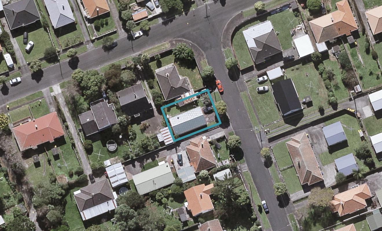 4 List Street, Welbourn, New Plymouth - Carousel 1