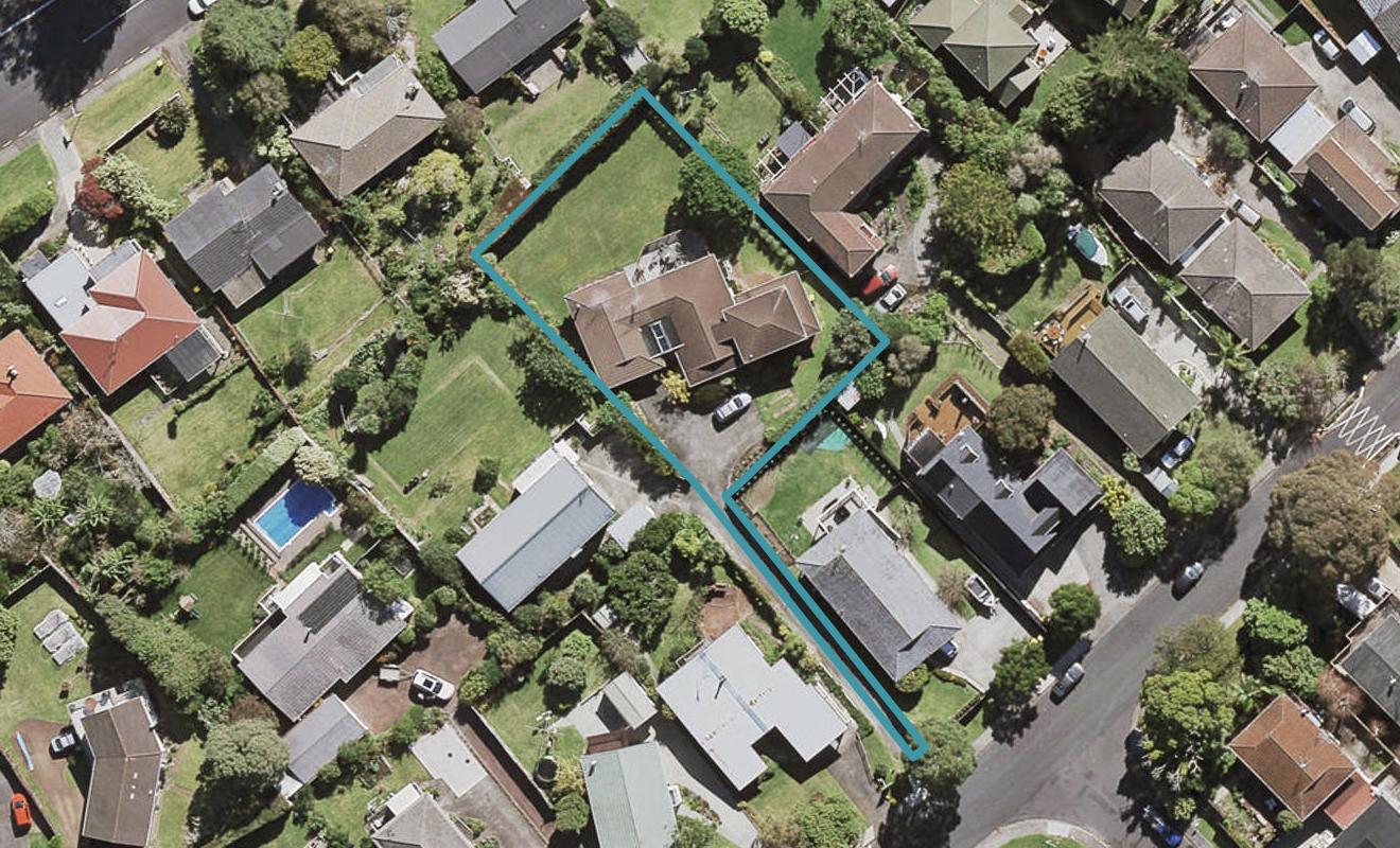 69 Alton Avenue, Hillcrest, Auckland - Carousel 1