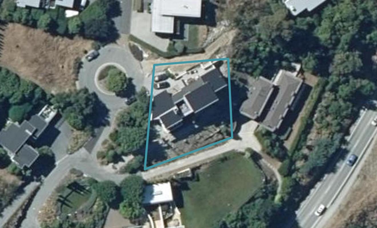 13 Whitbourn Place, Fernhill, Queenstown - Carousel 1