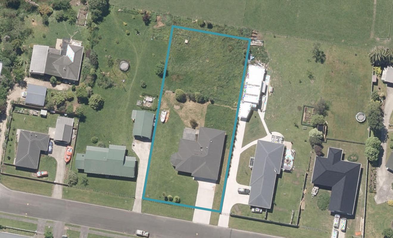 10 Lucknow Street, Aramoho, Whanganui - Carousel 1