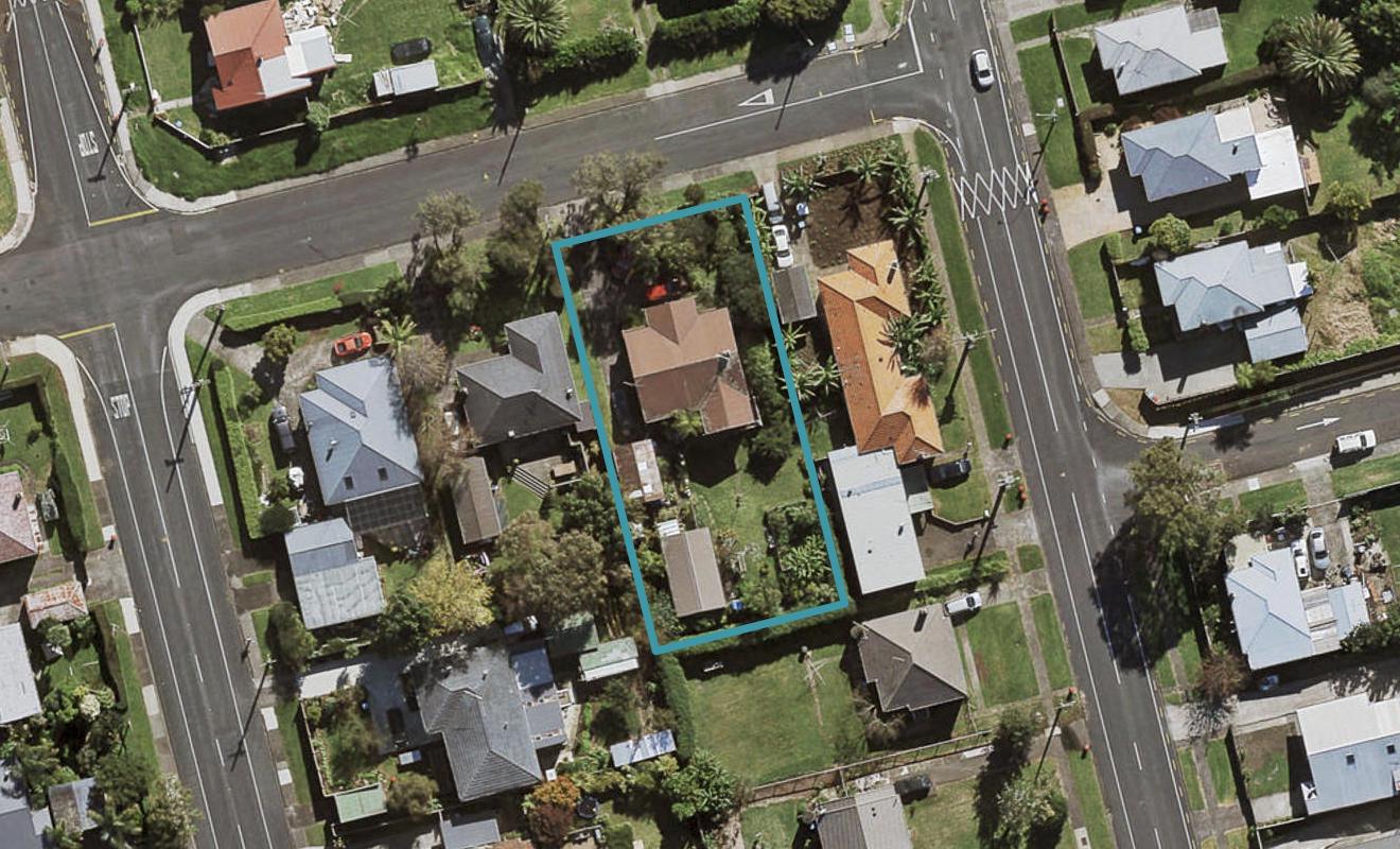 21 Nixon Avenue, Otahuhu, Auckland - Carousel 1
