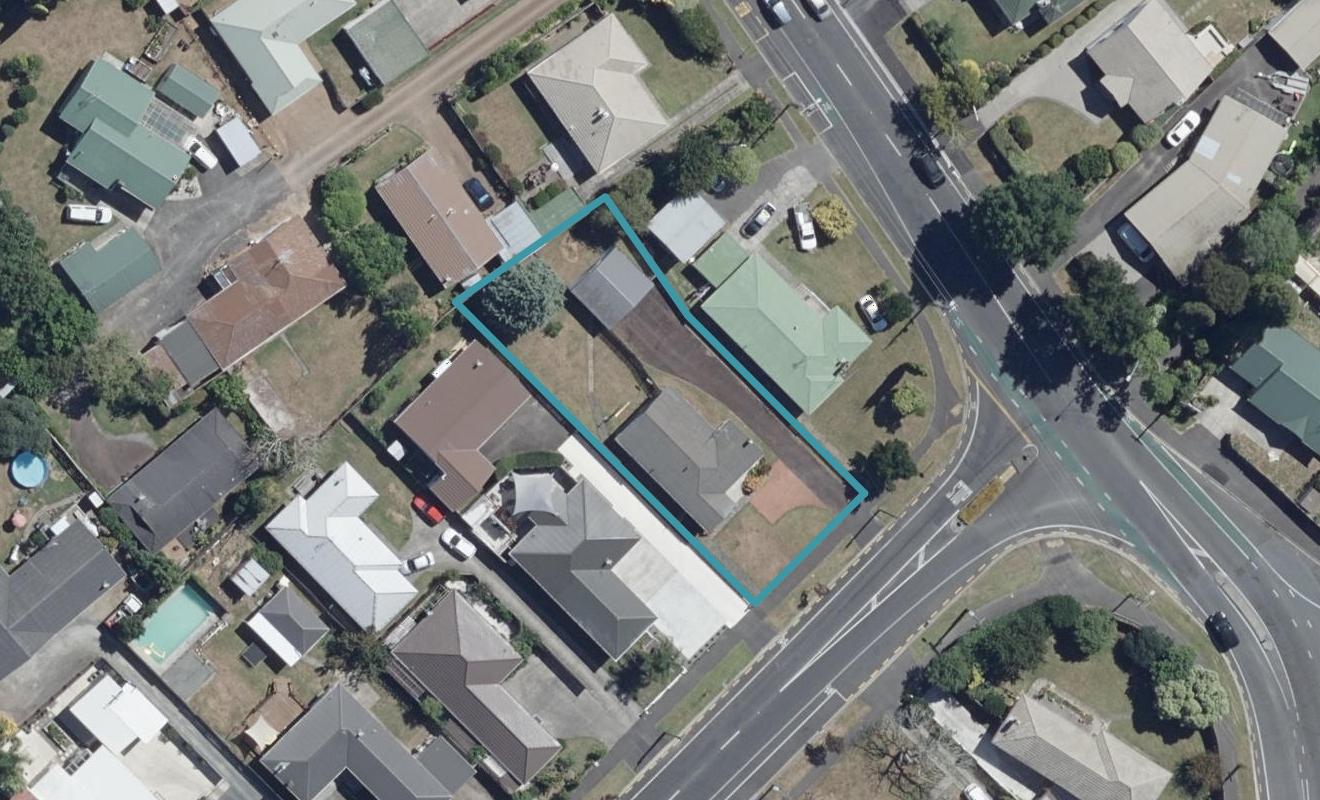 83 Vardon Road, St Andrews, Hamilton - Carousel 1