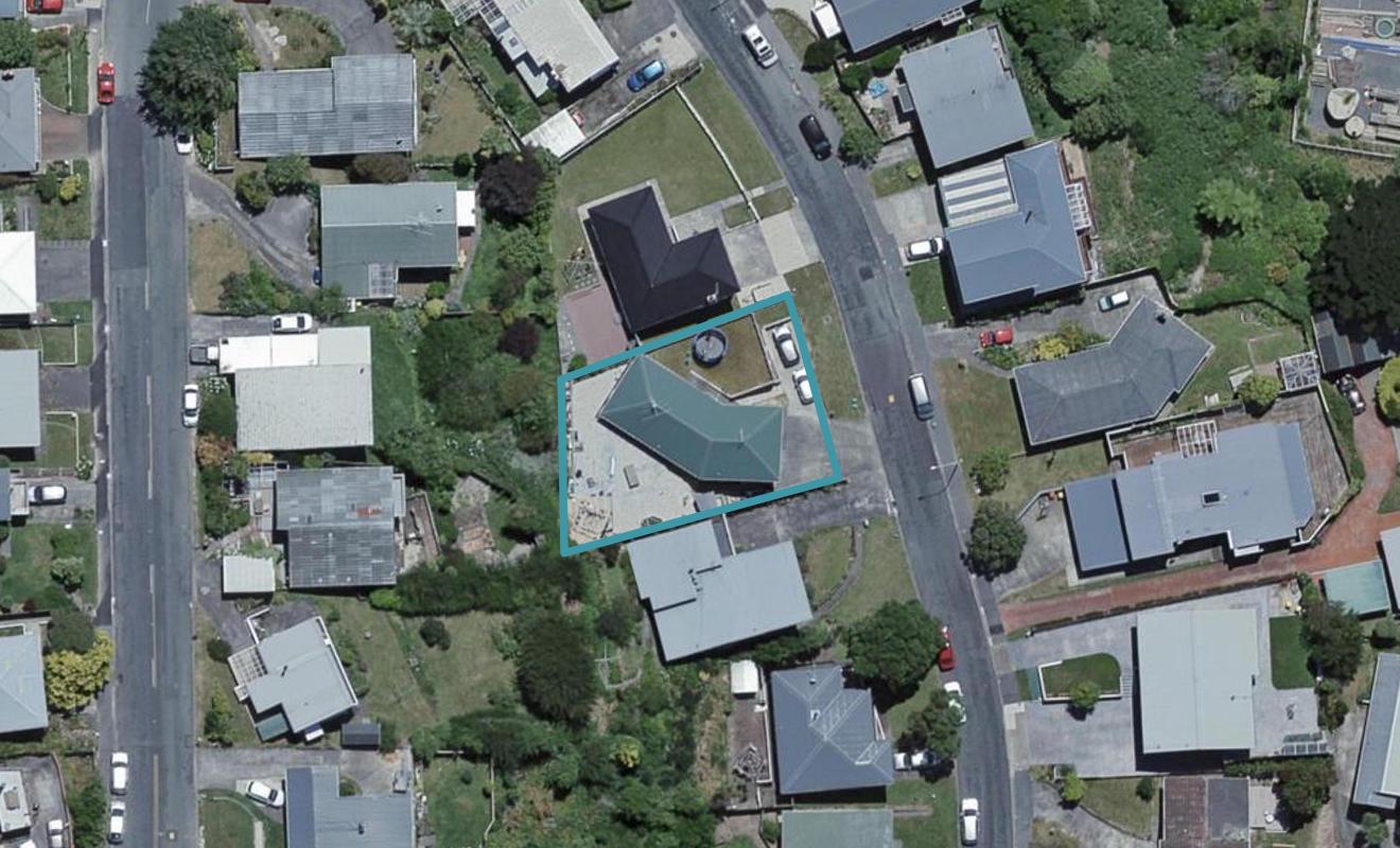 8 Breton Grove, Kingston, Wellington - Carousel 1