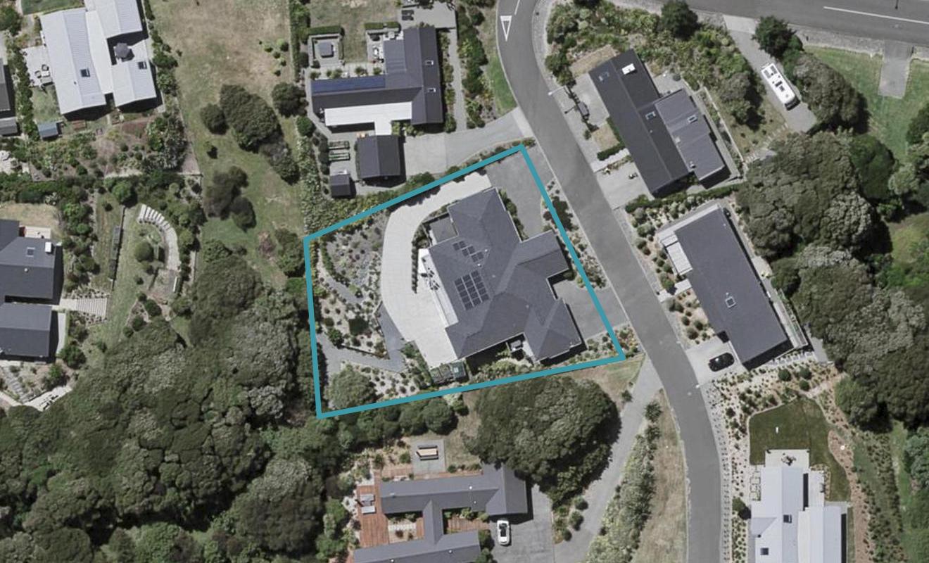 3 Kanuka Close, Waikanae, Waikanae - Carousel 1