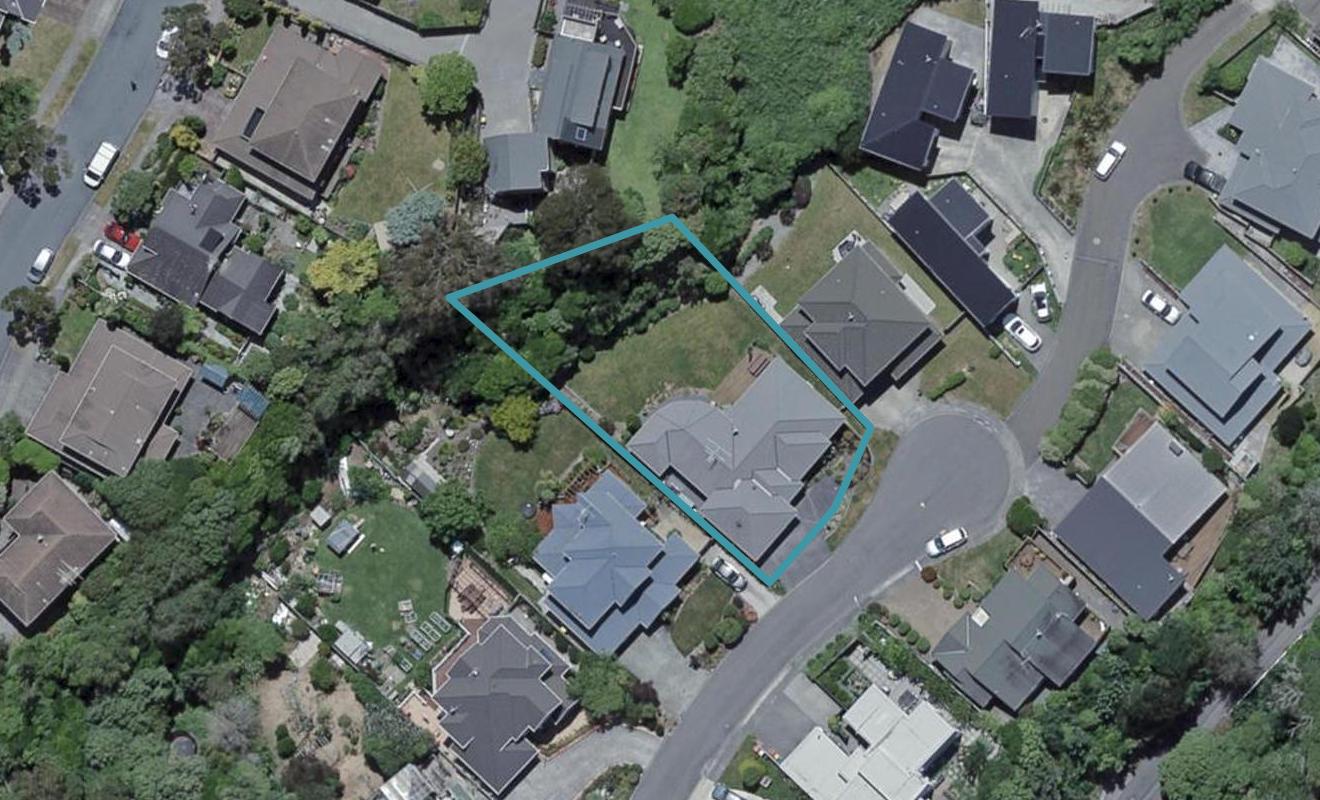 11 Wantwood Grove, Churton Park, Wellington - Carousel 1