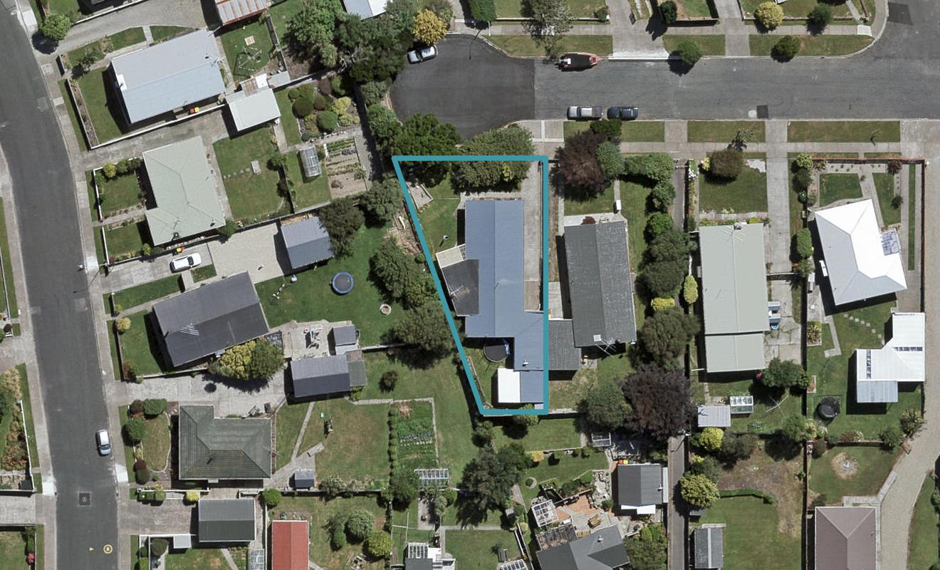 61 Prospect Terrace, Newfield, Invercargill - Carousel 1