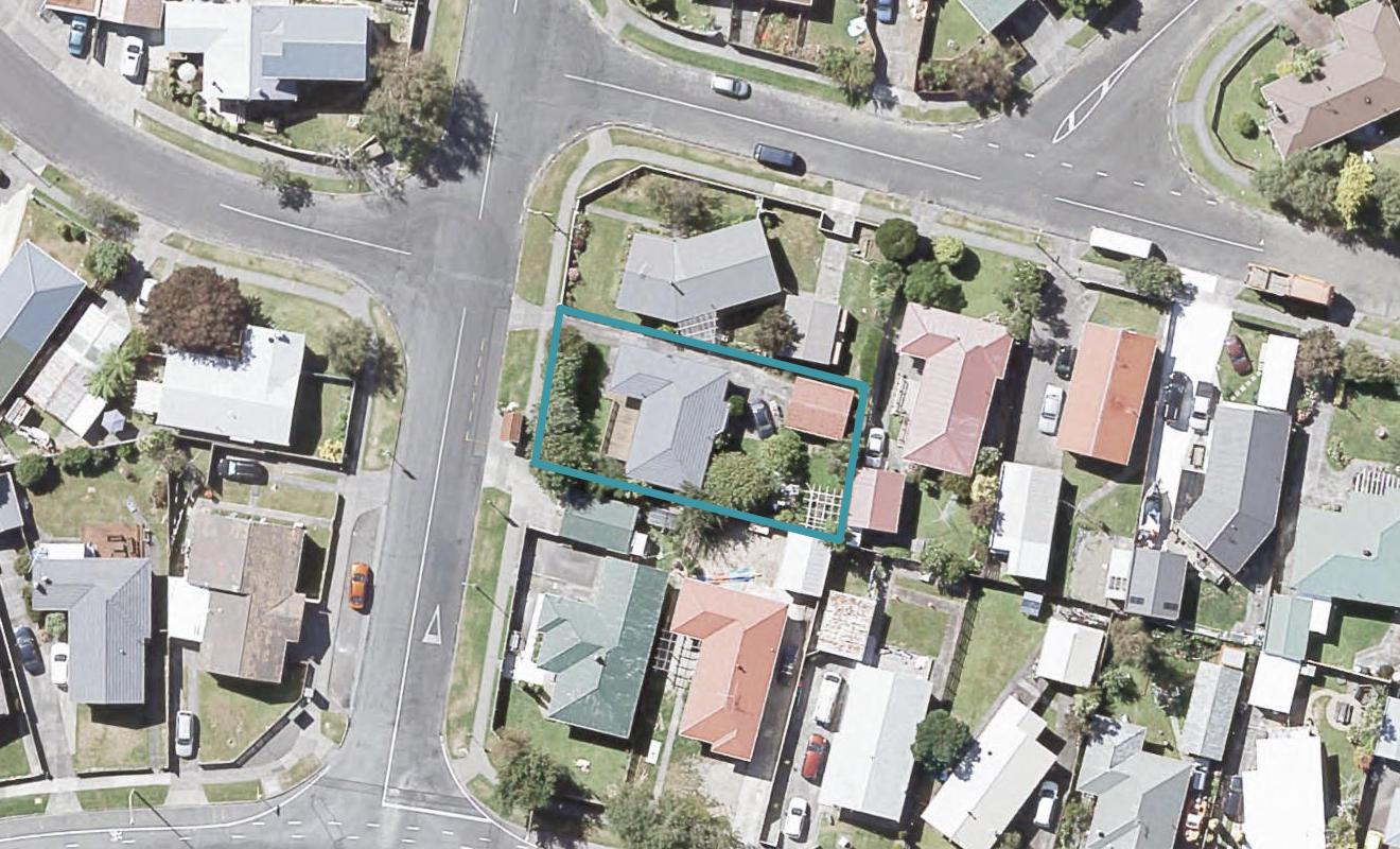 4 Meremere Street, Wainuiomata, Lower Hutt - Carousel 1