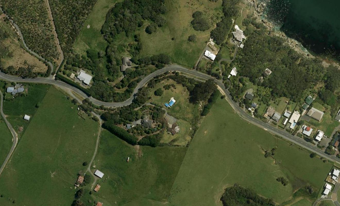 1058 Cove Road, Langs Beach, Waipu - Carousel 1