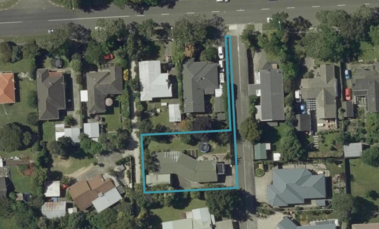 80 Pahiatua Street, Hokowhitu, Palmerston North - Carousel 1