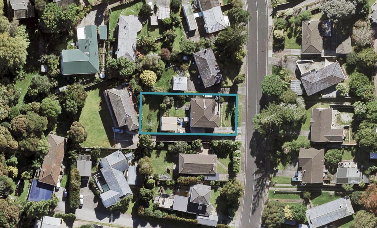 41 Hellyers Street, Birkdale, Auckland - Carousel 1