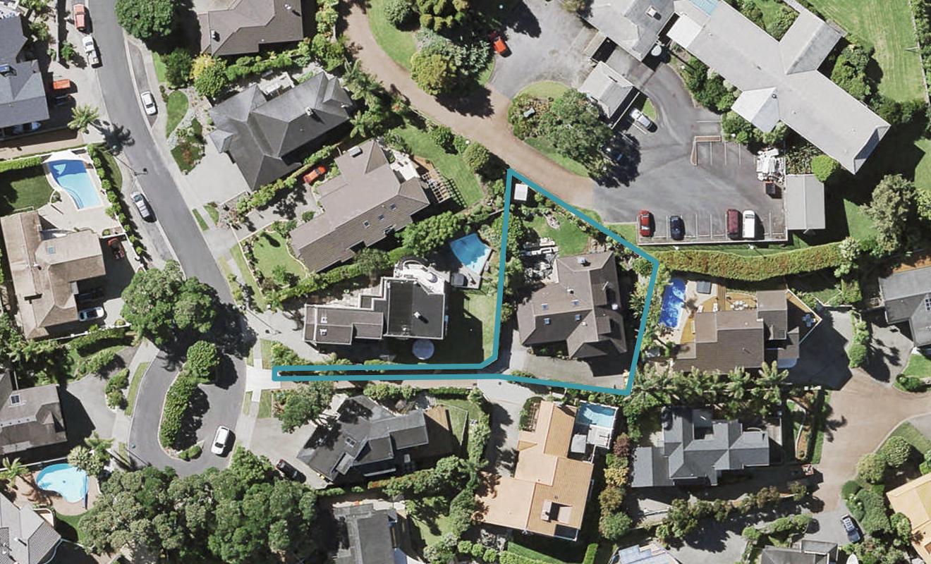 12 Centennial Place, Campbells Bay, Auckland - Carousel 1