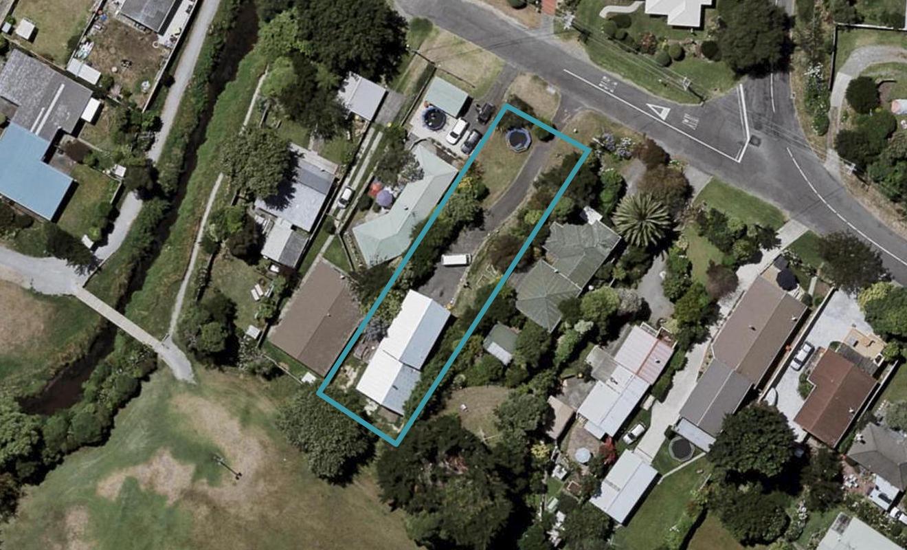 25 Tui Road, Raumati Beach, Paraparaumu - Carousel 1