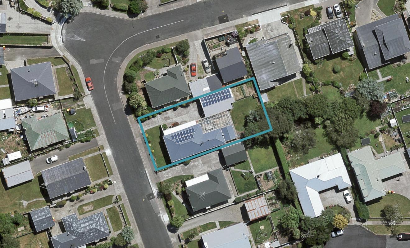 13 Orwell Crescent, Newfield, Invercargill - Carousel 1