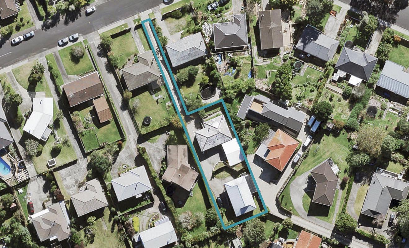 1/28 Stott Avenue, Birkdale, Auckland - Carousel 1