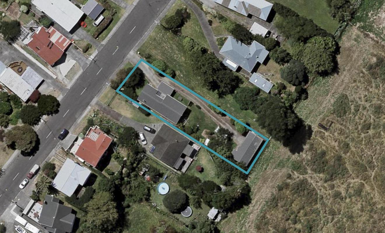 38 Kiwi Road, Raumati Beach, Paraparaumu - Carousel 1