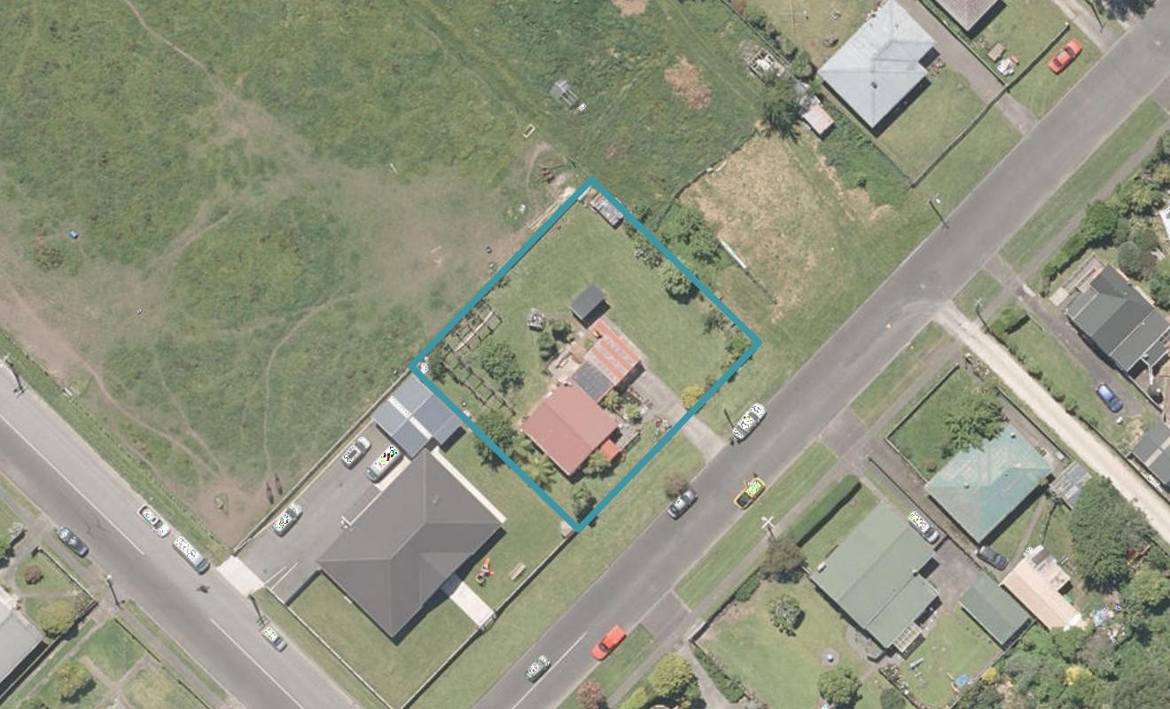 5 Hylton Street, Aramoho, Whanganui - Carousel 1