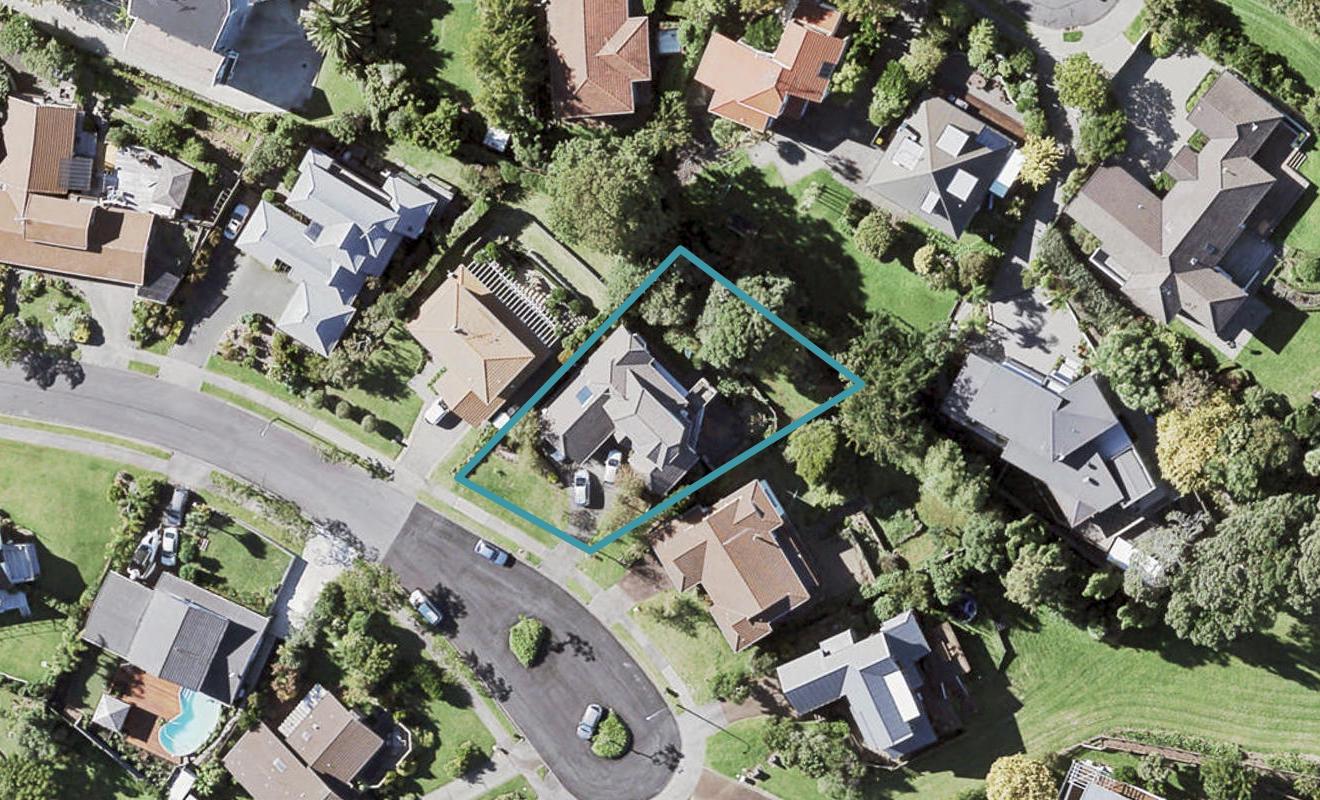8 Jolyn Place, Cockle Bay, Auckland - Carousel 1