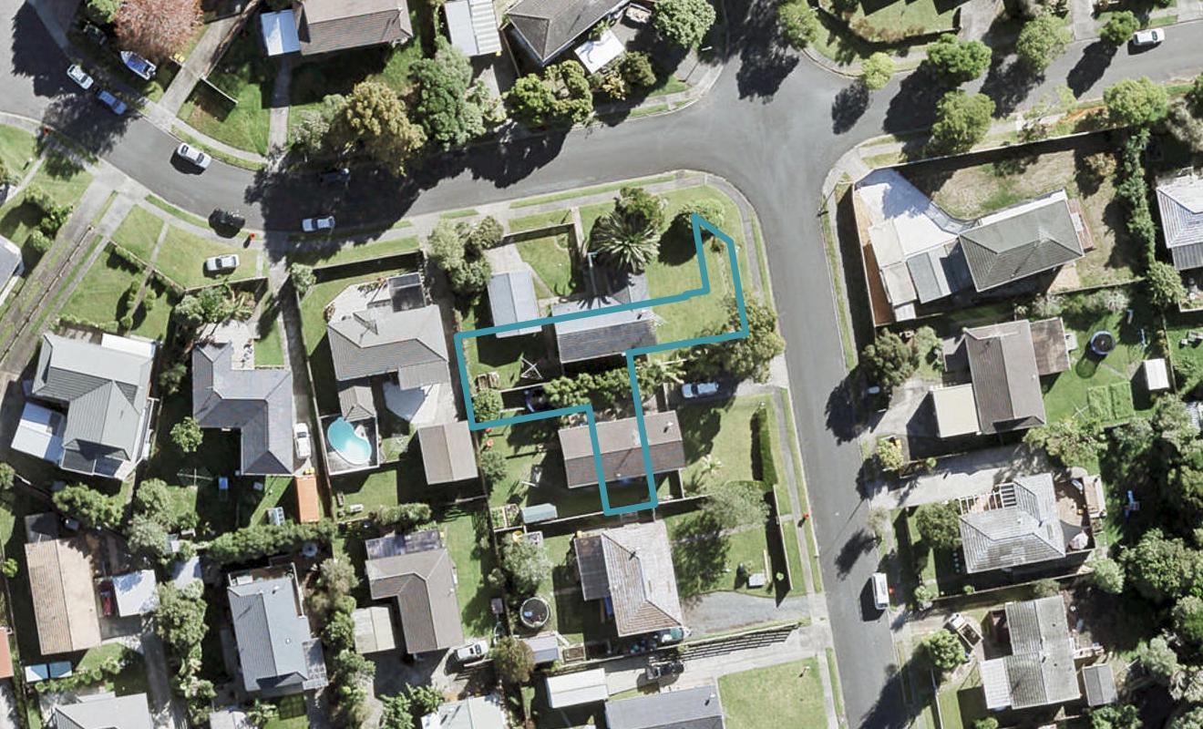 10A Clensmore Place, Torbay, Auckland - Carousel 1