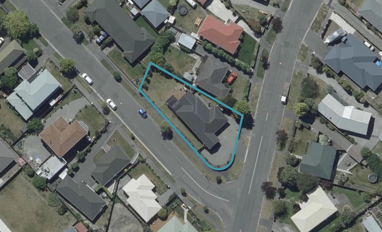 17 Orrick Crescent, Avondale, Christchurch - Carousel 1
