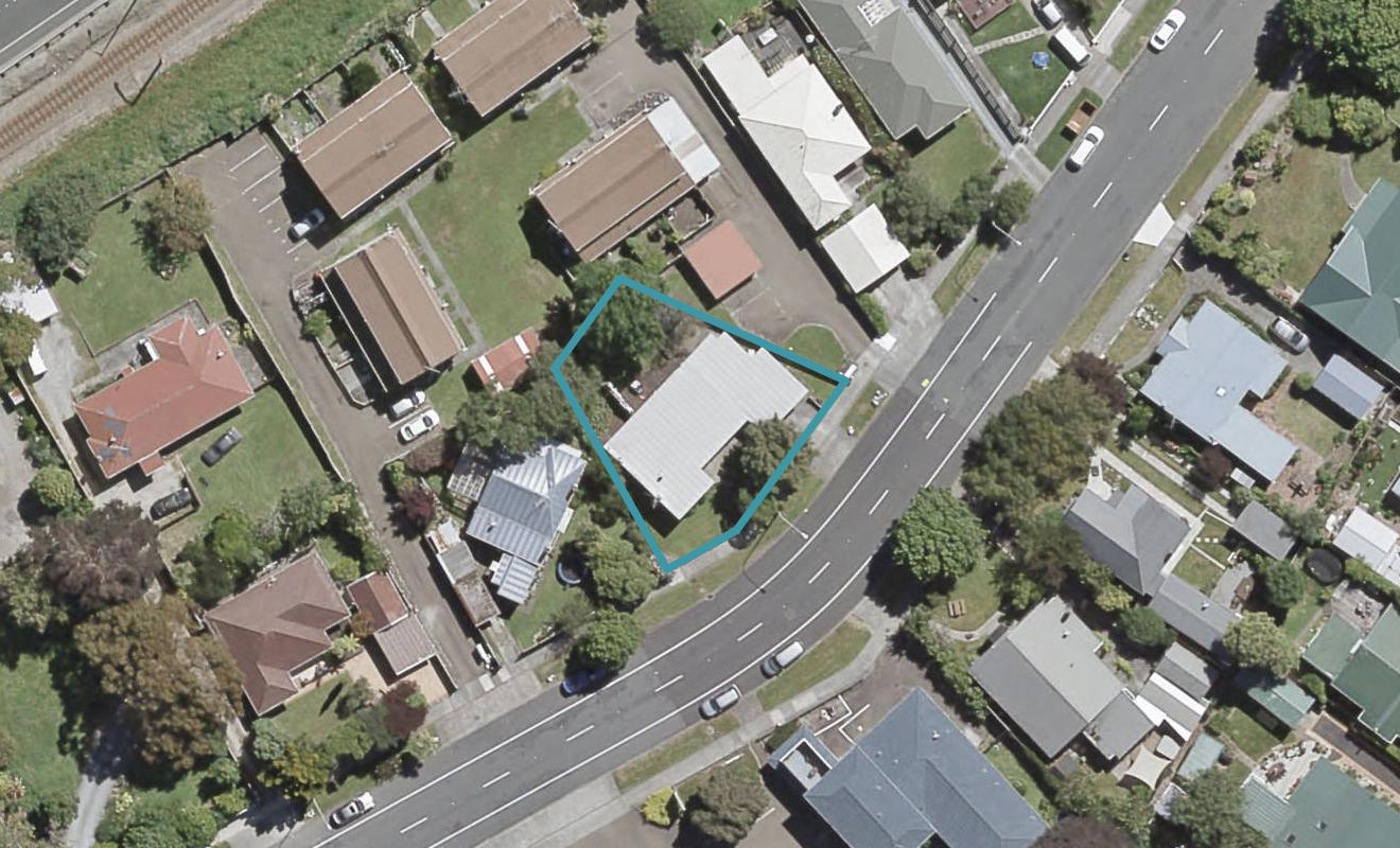 35 Pharazyn Street, Melling, Lower Hutt - Carousel 1