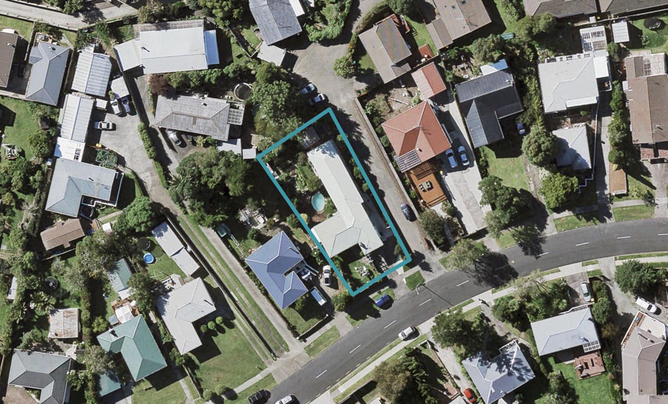 135 Ennis Avenue, Pakuranga Heights, Auckland - Carousel 1