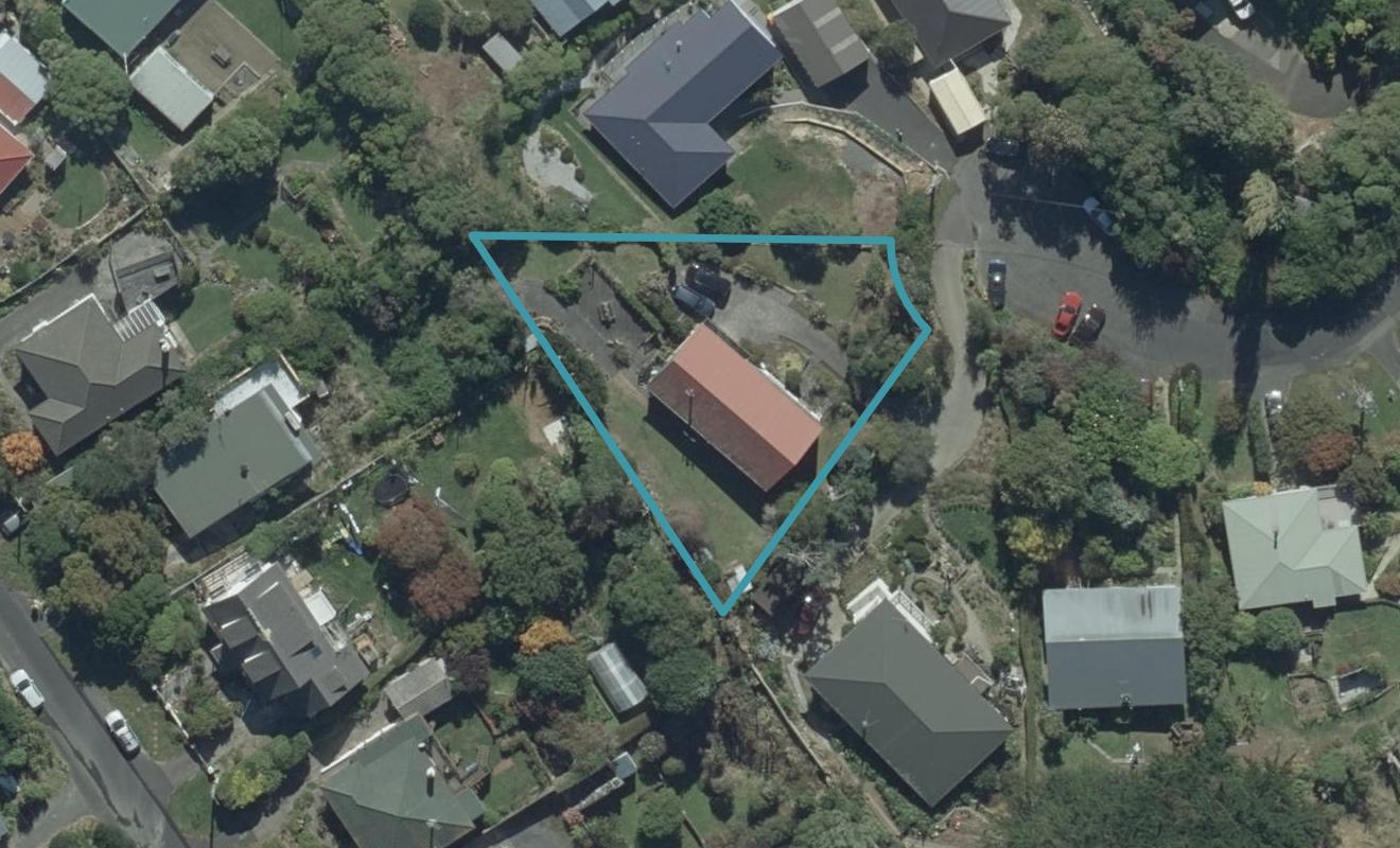 14 Hellyer Street, Macandrew Bay, Dunedin - Carousel 1