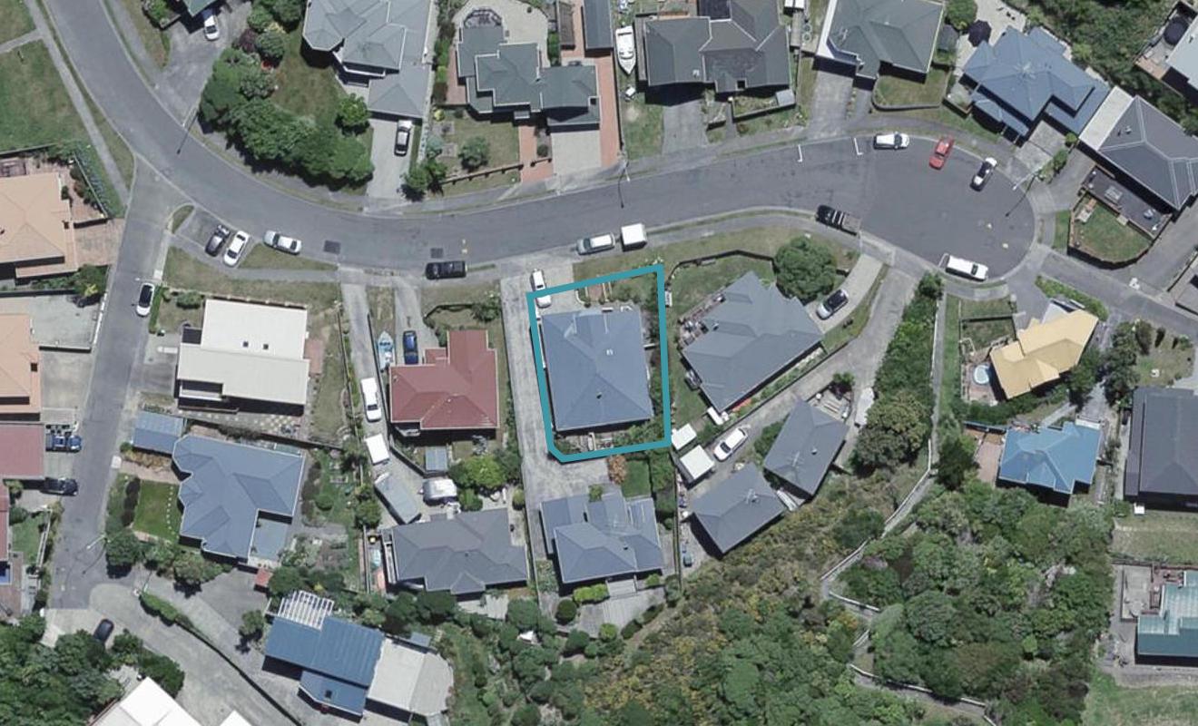 28 Domanski Crescent, Owhiro Bay, Wellington - Carousel 1