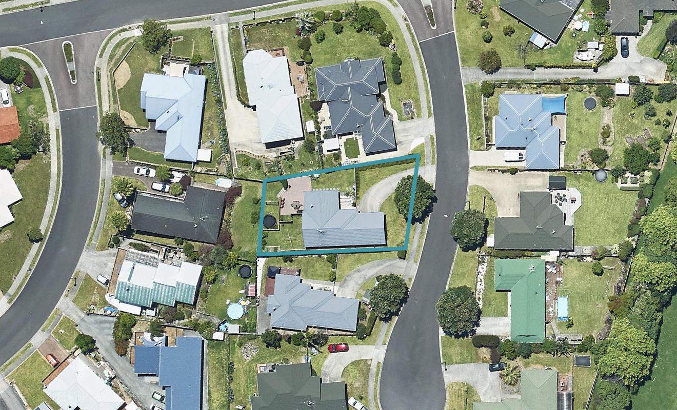 5 Highcroft Place, Welcome Bay, Tauranga - Carousel 1