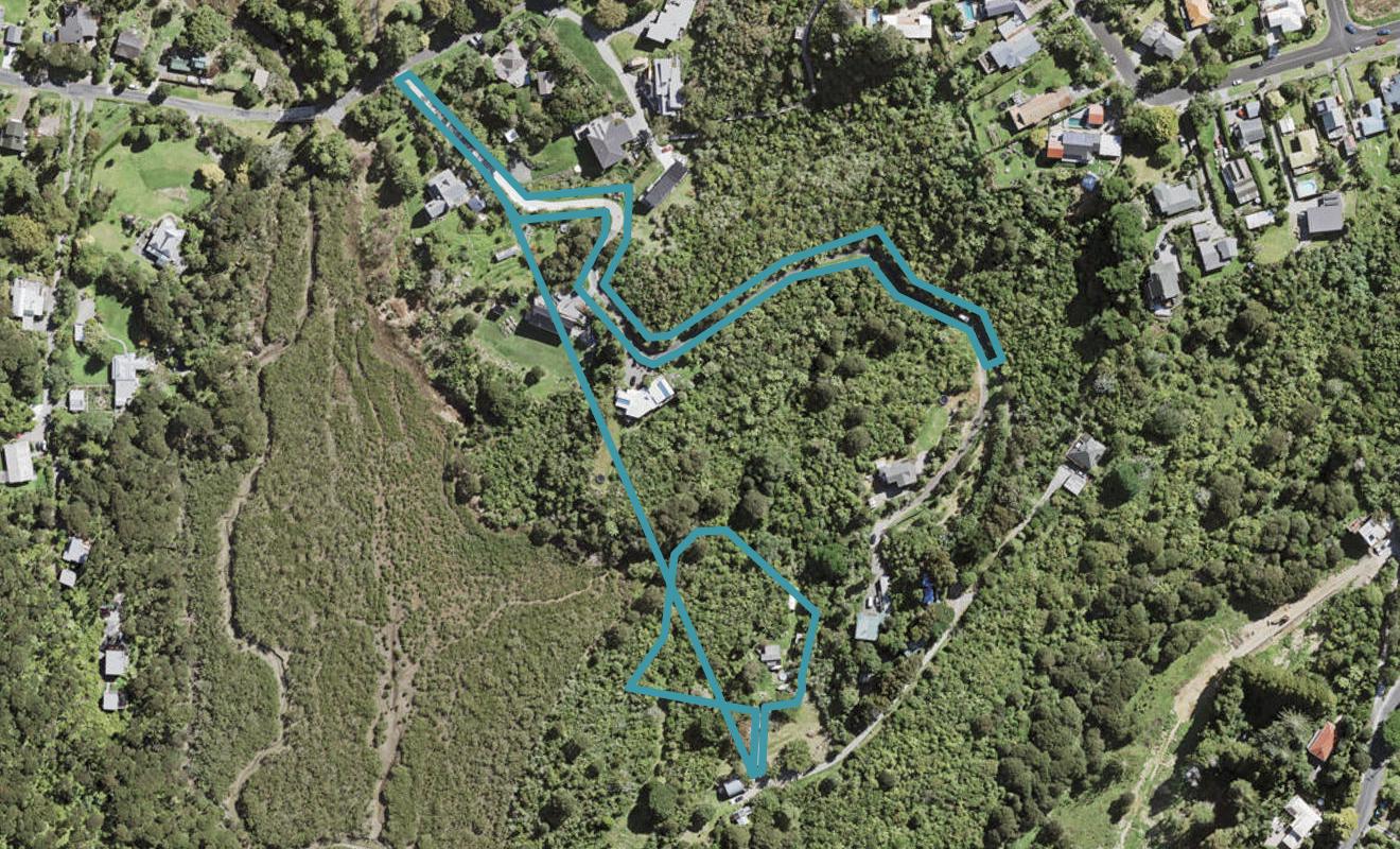 33D Landing Road, Titirangi, Auckland - Carousel 1