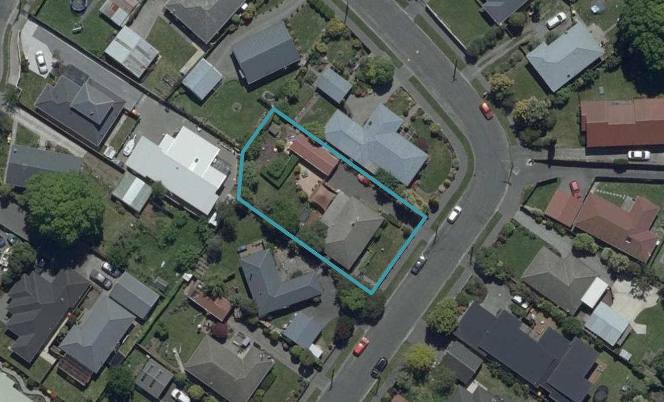44 Bourne Crescent, Papanui, Christchurch - Carousel 1