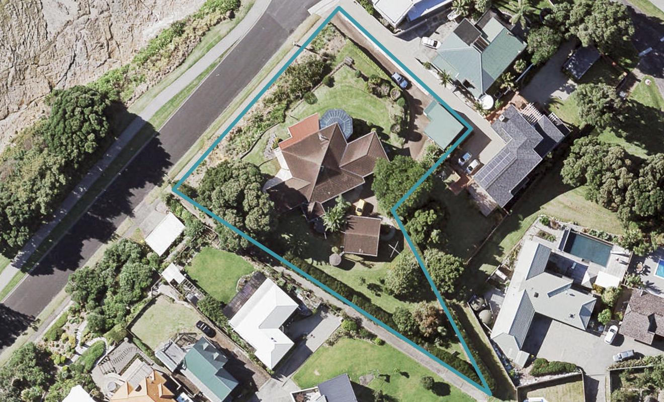 23 Omana Esplanade, Maraetai, Auckland - Carousel 1