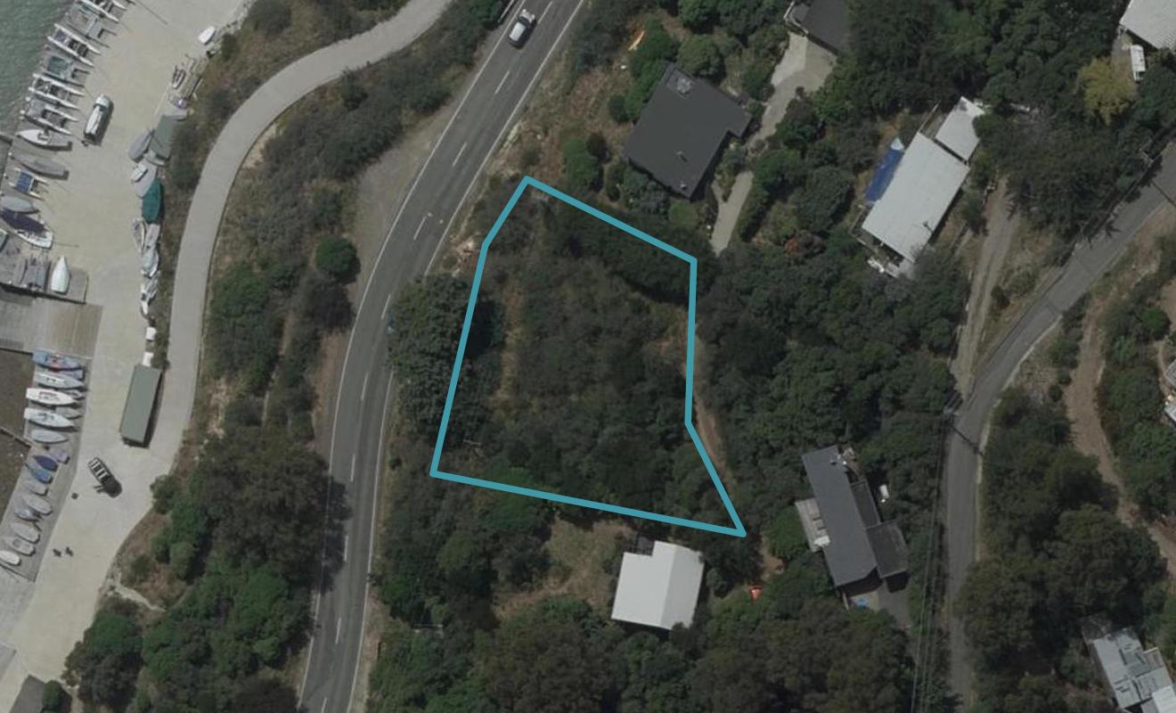 372 Marine Drive, Charteris Bay, Governors Bay - Carousel 1