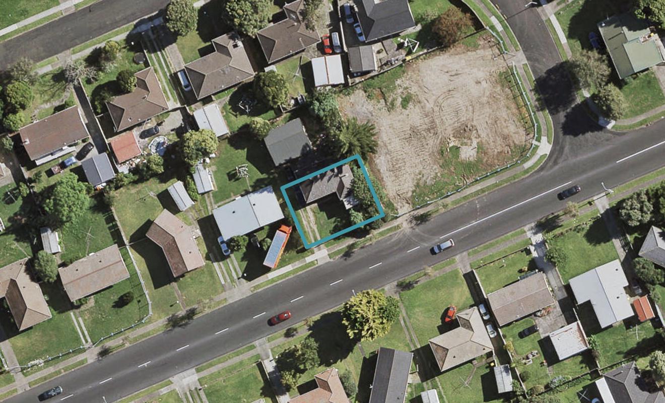 111 Wordsworth Road, Manurewa, Auckland - Carousel 1