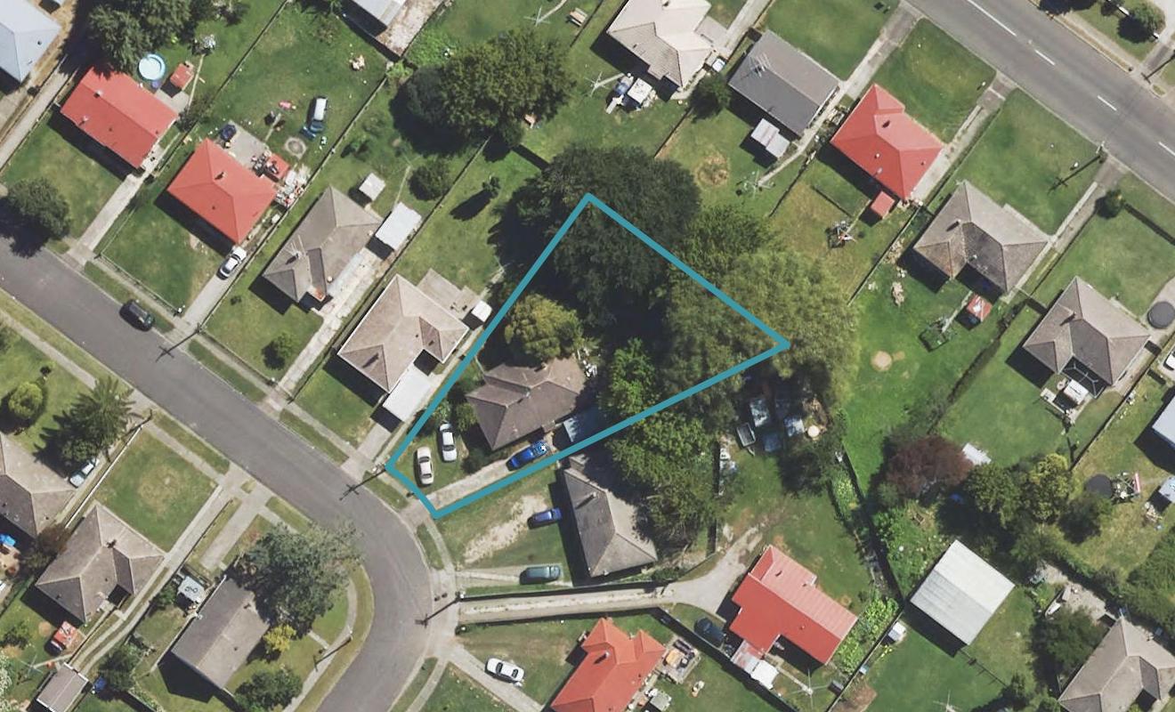 13 Taruheru Crescent, Mangapapa, Gisborne - Carousel 1