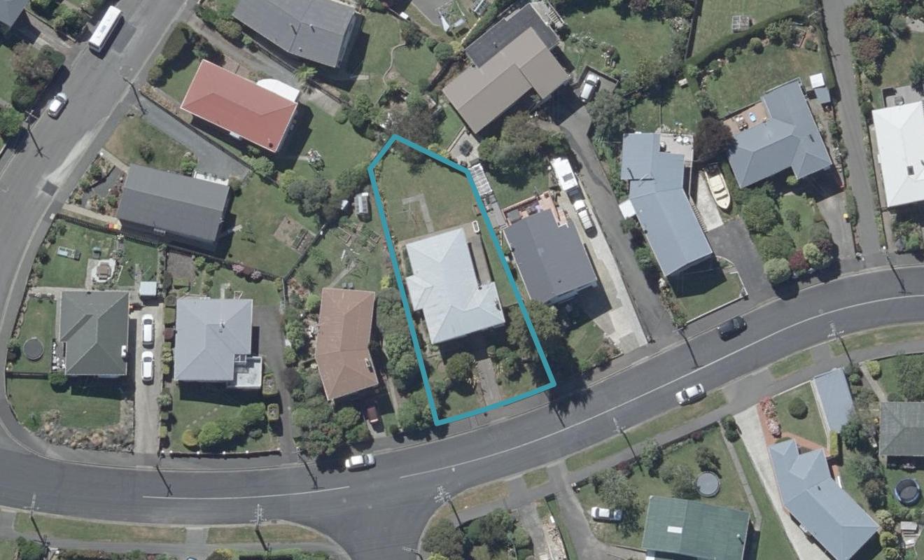 67 Gilkison Street, Halfway Bush, Dunedin - Carousel 1