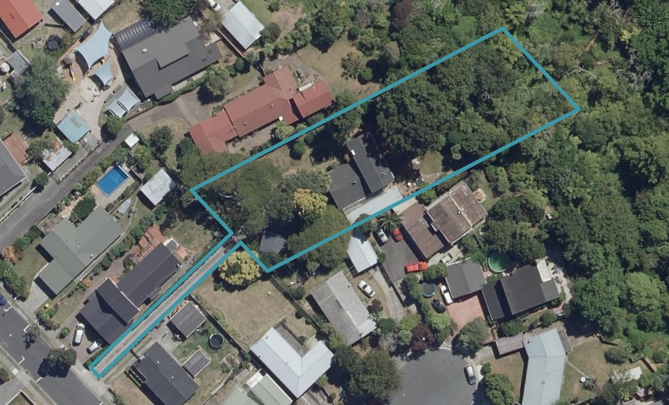 44 Rutherford Street, Chedworth, Hamilton - Carousel 1