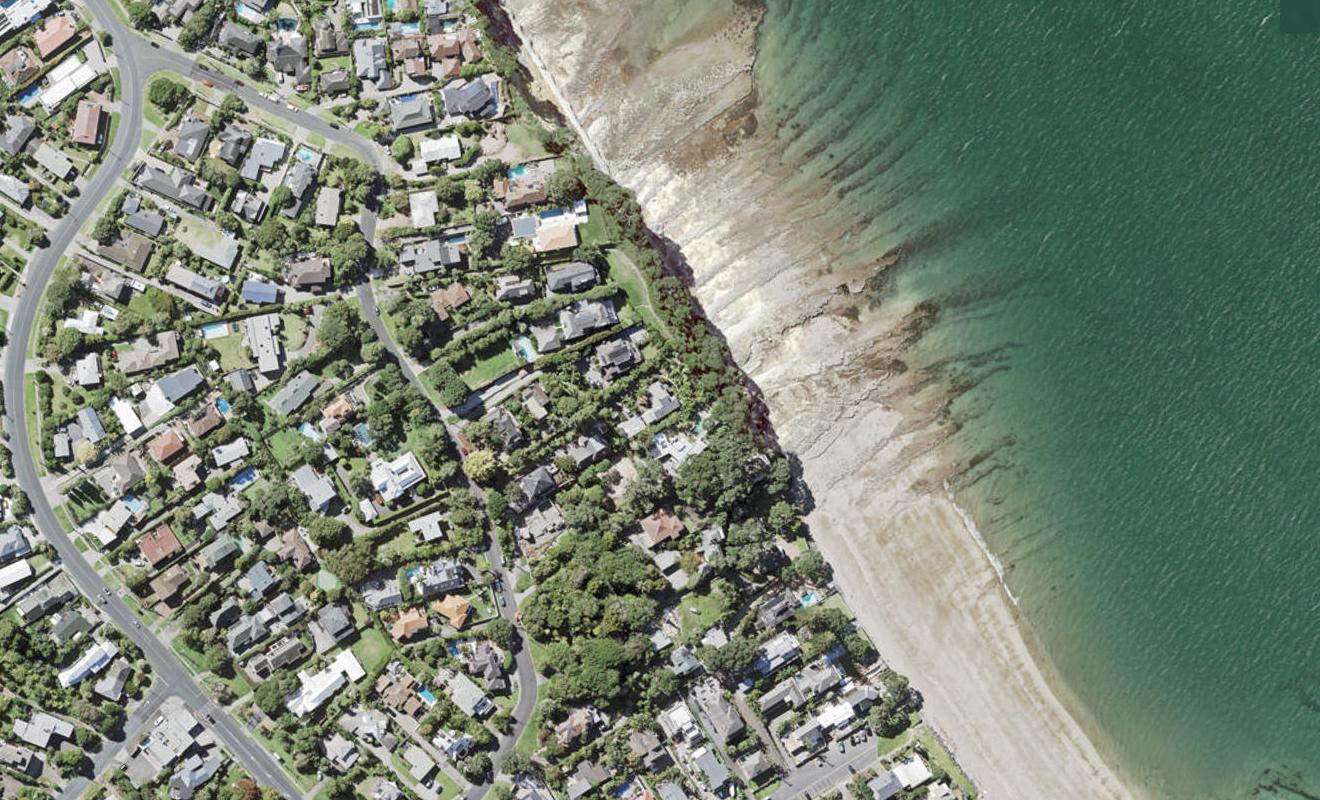 2/27 View Road, Campbells Bay, Auckland - Carousel 1