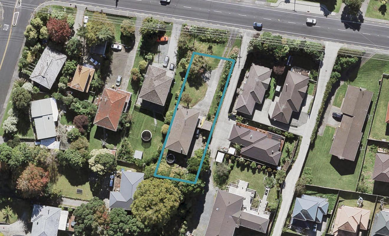 85 Triangle Road, Massey, Auckland - Carousel 1