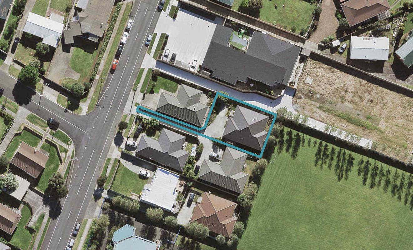 75A Mountain Road, Mangere Bridge, Auckland - Carousel 1